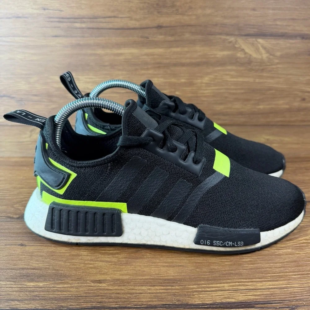 Adidas NMD R1 Athletic Sneakers Men’s Size‎ 7 Black Neon Shoes